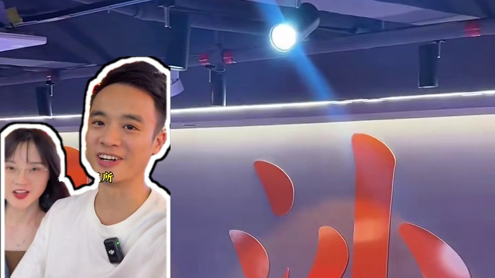 离谱啊，吃个罗氏虾都有研究所！解锁花式吃罗氏虾的8种口味！还有长沙热炒系列，超下饭！#艾特你的饭搭子