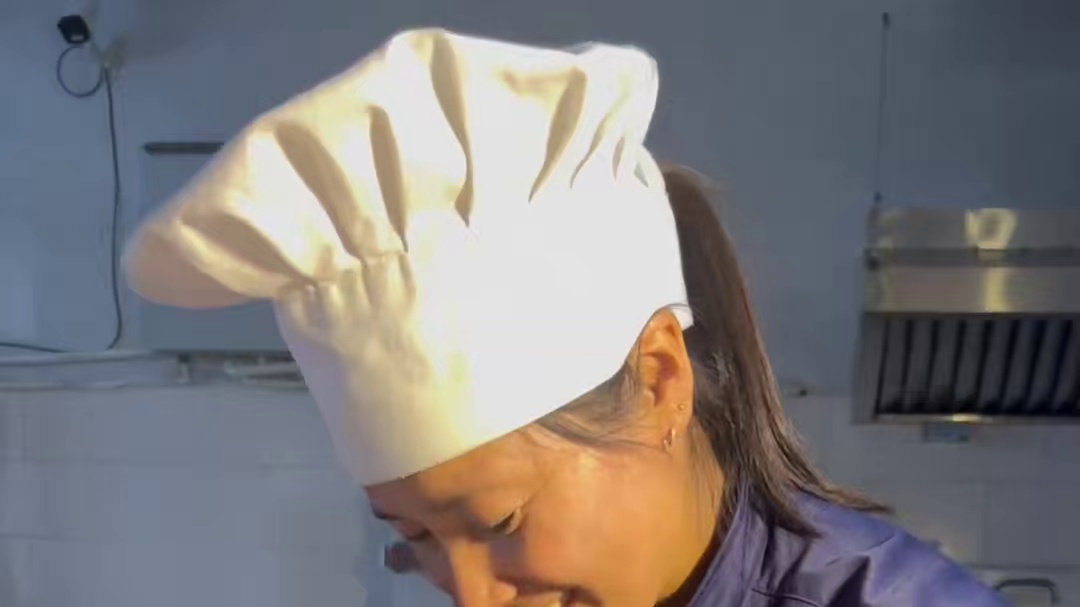 “不应该只有一眼望尽的命运，别小瞧谁，他们会杀出重围” 