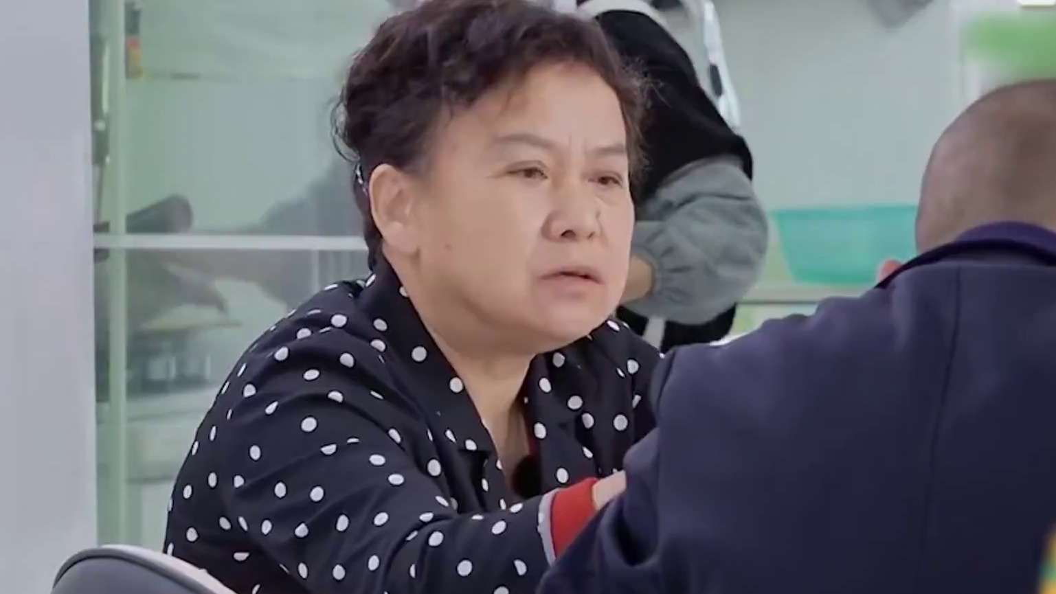 东北媳妇情商多高？婆婆把秦子越当女儿宠，聂远每月给百万零花钱 #dou是综艺安利官 #娱乐评论大赏