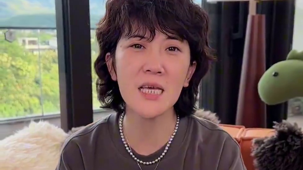 40岁的我，出门被认成姐姐的秘密，这个视频给你们揭秘