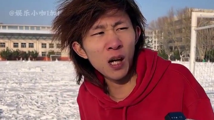 盘点被孤立的奇葩室友，看完笑到肚子疼，难怪室友孤立他#奇葩室友 #看一遍笑一遍 #沙雕 #校园生活 