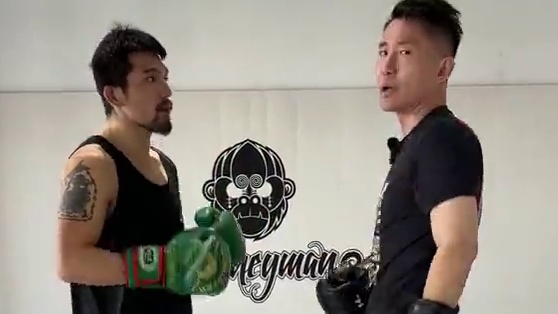 低扫冲刺组合，冲起来才有力量 #泰拳 #踢拳 #格斗 #格斗装备 #低扫踢教学