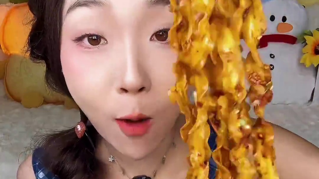 合味芳的肉酱油泼面！！！！好吃好吃好吃好吃好吃！！！！特别入味嘎嘎香！！！#谁懂这一口的好吃程度 #