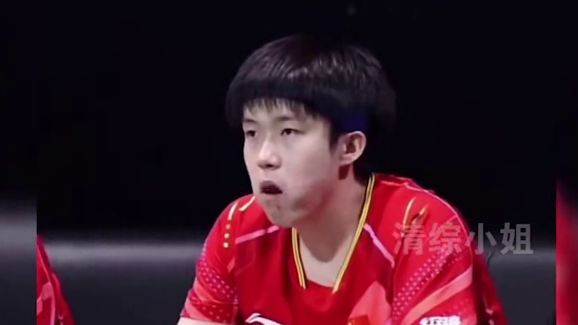 国乒人干饭各有特色，大头饭缩力让人眼前一黑，小胖天选干饭圣体 #王楚钦 #樊振东 #孙颖莎 #林高远