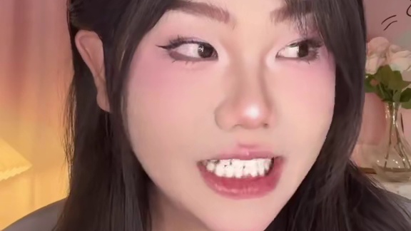 匹配到了一个男的上来就猪叫，然后要扣我10分 #网恋需谨慎 #伪音