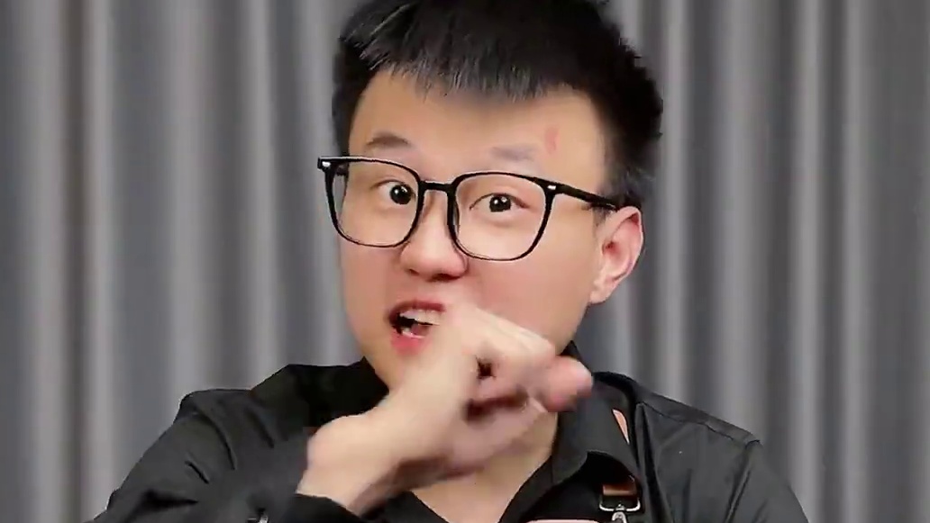 有人喝过浓缩水吗？#浓缩水 #饮料 #奇葩饮品测评 #网红美食 #黑评测