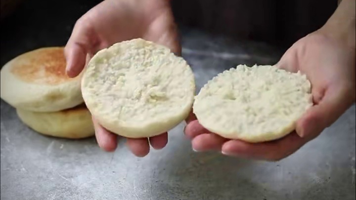 「英式麦芬三明治」 English McMuffin Sandwich.食谱后续更新，请关注！
#治