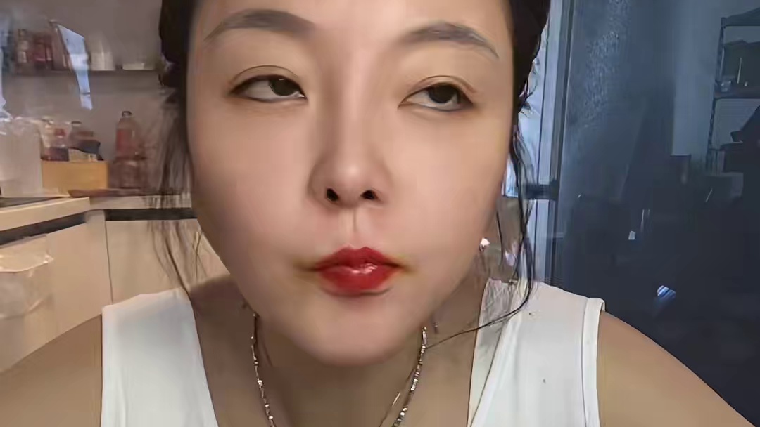 #吃货的世界唯有美食不可辜负 #深夜放毒系列之让你饿的睡不着 #从来没吃过这么好吃的东西 #好好吃饭