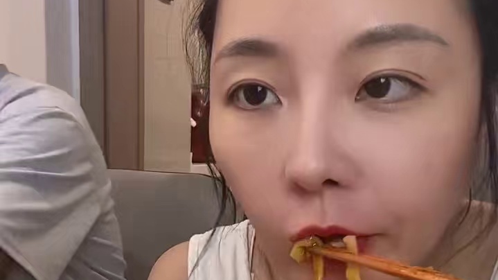 #吃货的世界唯有美食不可辜负 #从来没吃过这么好吃的东西 #好好吃饭好好生活 #不敢想象这一口多好吃