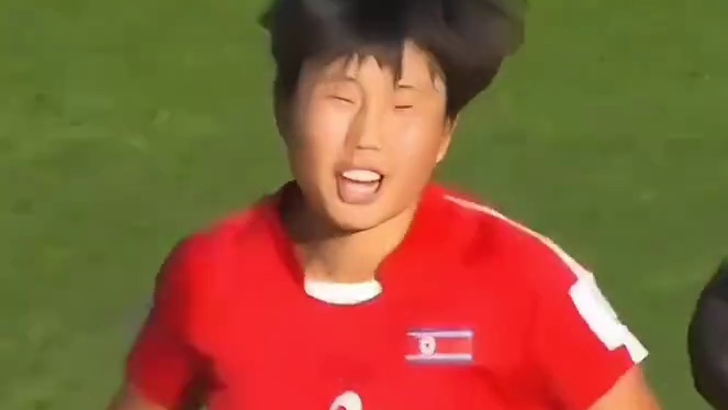这是真能跑啊！U20女足世界杯决赛半场结束！