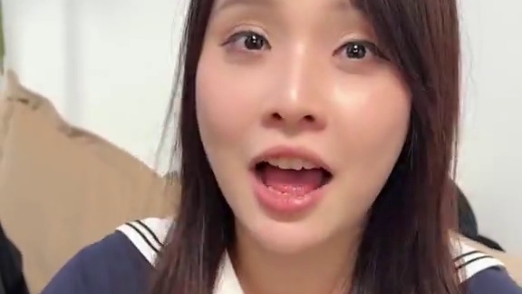 这个凤爪是真的不贵，先炸后卤一嗦脱骨！#零食 #零食推荐 #追剧 