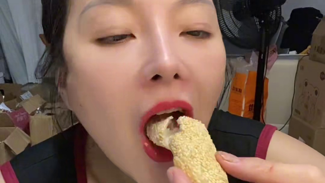 #吃货的世界唯有美食不可辜负 #好好吃饭好好生活 #谁懂这个视频对吃货的杀伤力 #唯有美食可以治愈一