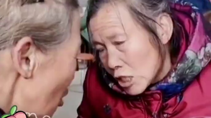 好颠的转场 #转场#万万没想到 #抽象