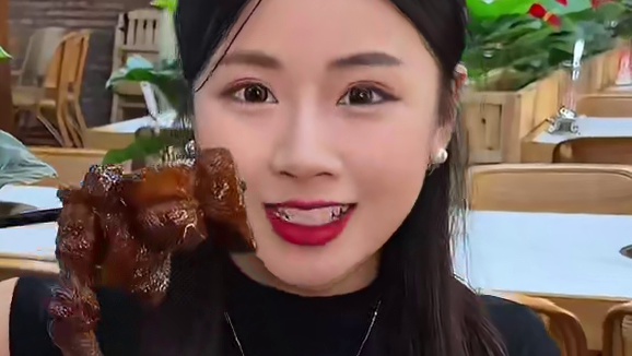 39.9抵100可叠加2张 顺外路渝小鮮国庆这波活动是真的超炸裂#烧烤#美蛙火锅#国庆吃喝玩乐节#南