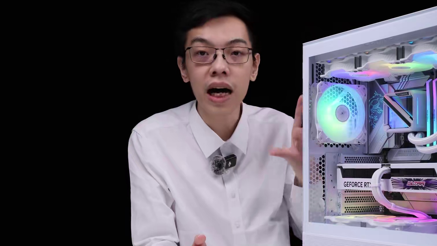 司马老贼用这样的电脑，我青蛙没问题吧！ #青蛙辅助