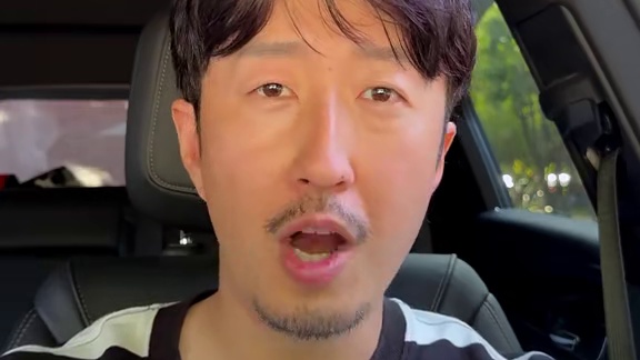 当代摩圈爽文，保护我方输出 