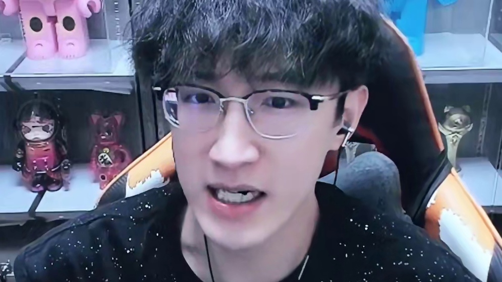 赶紧出个竞品给逆子上点压力！ #逆水寒手游 #我浮夸真的要强 #逆水寒全民制作人