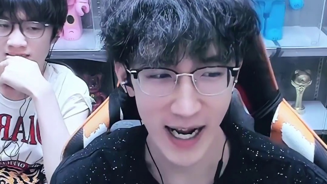 蔡哥4s店开业啦！ #逆水寒手游 #我浮夸真的要强 #逆水寒全民制作人