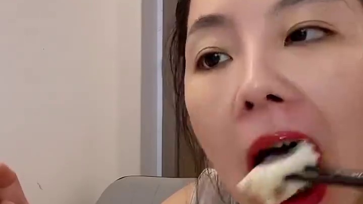 配料干净❤️#谁懂这个视频对吃货的杀伤力 #吃货的世界唯有美食不可辜负 #深夜放毒系列之让你饿的睡不