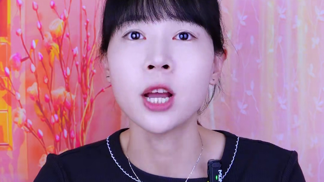 手机相机如何边录像边拍照？方法简单，假期临近快学会用起来 #玩转数码 #数码 #手机使用技巧