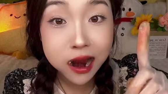 大根吃起来更过瘾！100g有11.6克蛋白质，脂肪3g哦！一根45g不到60大卡哈，当个小零食没问题