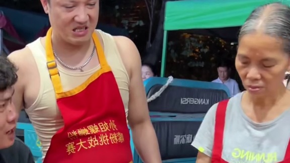 村长自带3斤小米挑战20碗爆辣，血赚2400快~#螺蛳粉