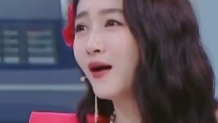 原来圈内人都知道黄晓明油腻呀，腾哥有点求生欲但不多 #王牌对王玩第8季  #鹅滴神片  #沈腾 #黄