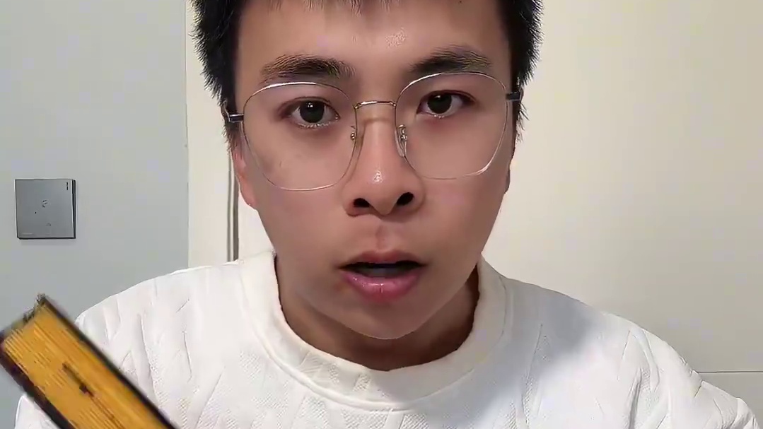 夏露带着孩子来看马龙比赛，又何尝不是在宣誓主权呢？