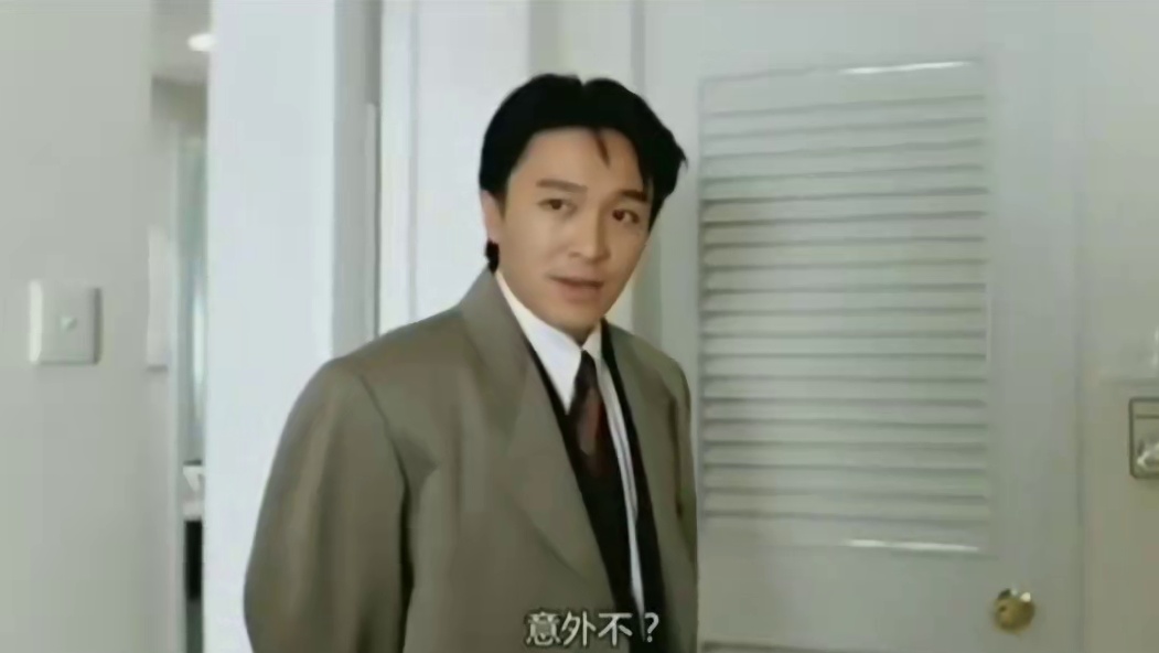 【惊不惊喜，意不意外？】，更多精彩内容请关注今晚俱乐部生存赛-第12场直播，今晚19:00直播间等你