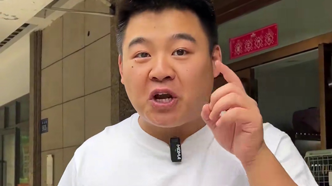 送“万元户”去新家过好日子咯~#壮实说猫#金三花拿破仑