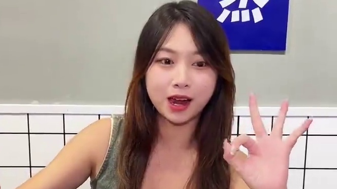 温岭万达第一吃！半斤黑白毛肚，半斤牛肉，吃爽啦~~#冒菜 #同城美食 #吃货日常 