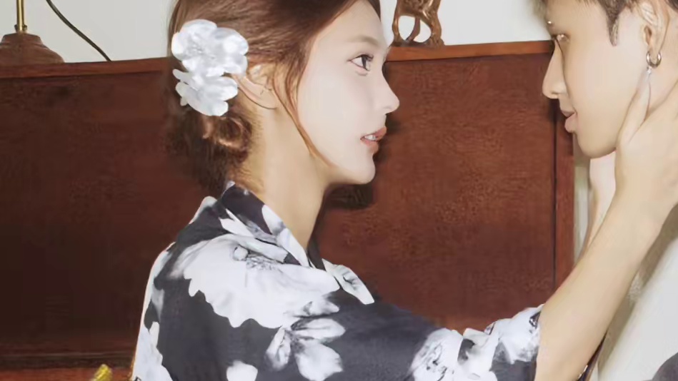 回不去的不止是时间 
出镜：