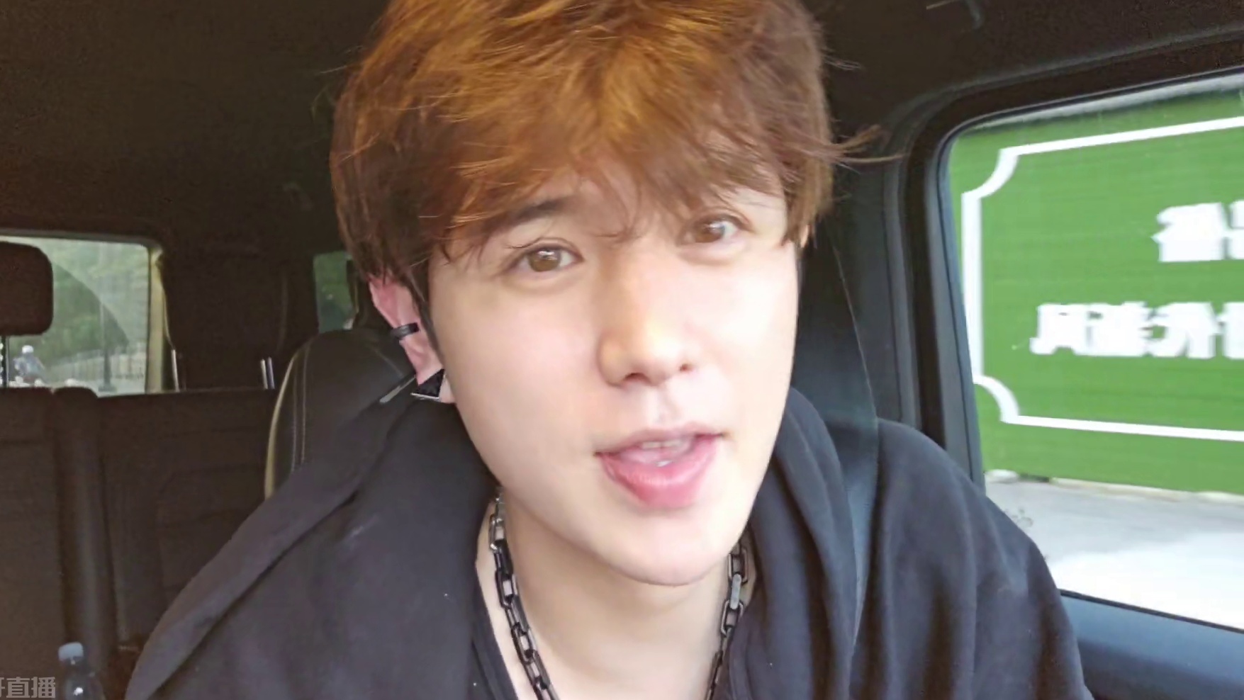 【童锦程】你们知道高中时候我寸头有多帅吗