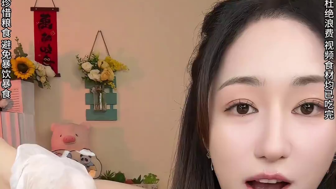 今天又是宠自己的一天！安排一顿巨豪华的小龙虾，这也太豪横了吧 #妈呀太香了 #好吃到停不下来 #一起