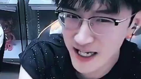 代入进去心在滴血 #我浮夸真的要强 #股票 #直播录像