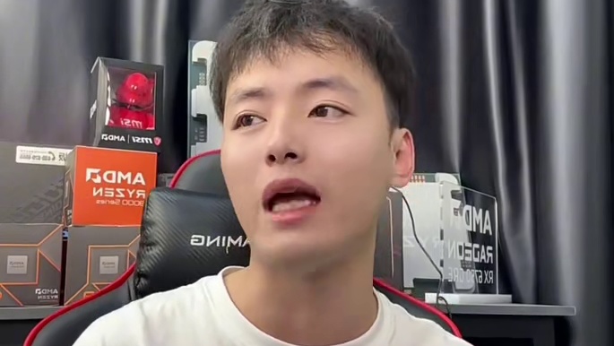 7800X3D迎来一次降价你不心动吗？ 7800X3D降价了，等不到9800X3D首发了，在这个双十