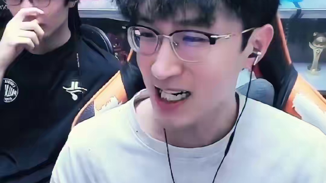 破案了！浮夸真压力过客服 