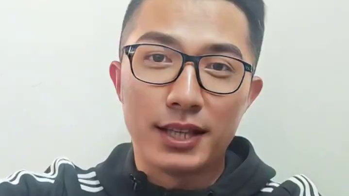 体育考编男生和女生谁更有优势呢？ 男生确实有一定优势，但每年上岸的女生却比男生多！这是问什么呢？#考
