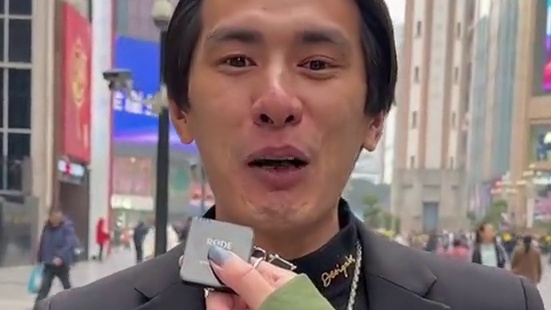 挑战爆改40岁喜欢霸道女总裁的小哥哥，这发型改造完也太痞帅了吧，快来看看我的完美发型小秘密吧#我的完