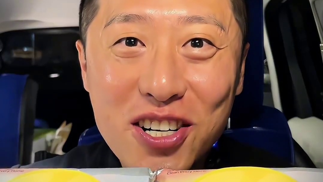 深夜大牛肚快乐水嘎嘎香 #牛肚 #深夜放毒