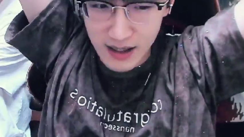 论人的赚钱方式能有多离谱！ 