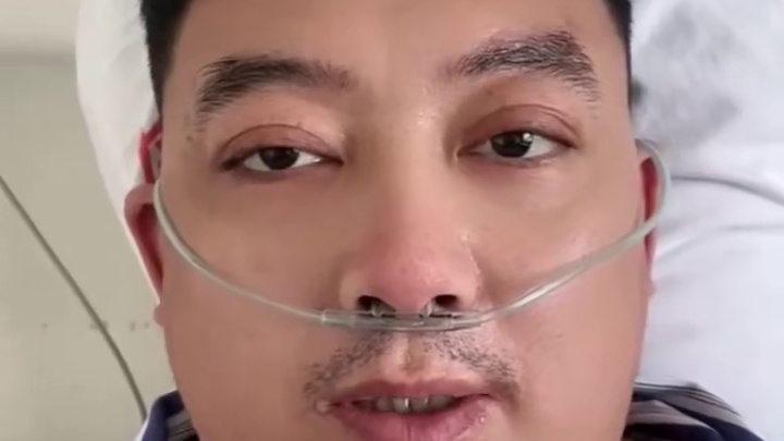 杨鸣履行承诺，看望病重球迷梁腾飞