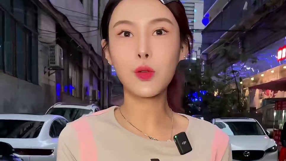 爆辣贵阳铁板烧，老板直呼千金辣椒成精 #贵阳美食#爆辣挑战#妈呀太香了