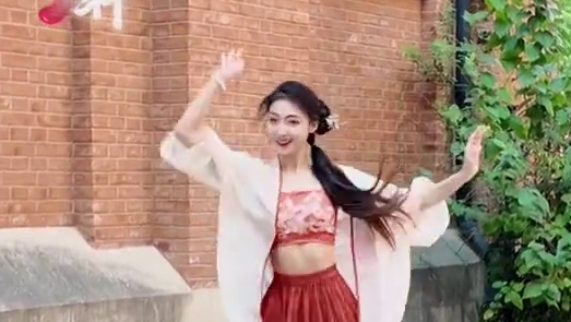 打工人上线！#碎玉轩 #古典舞 #国风古韵