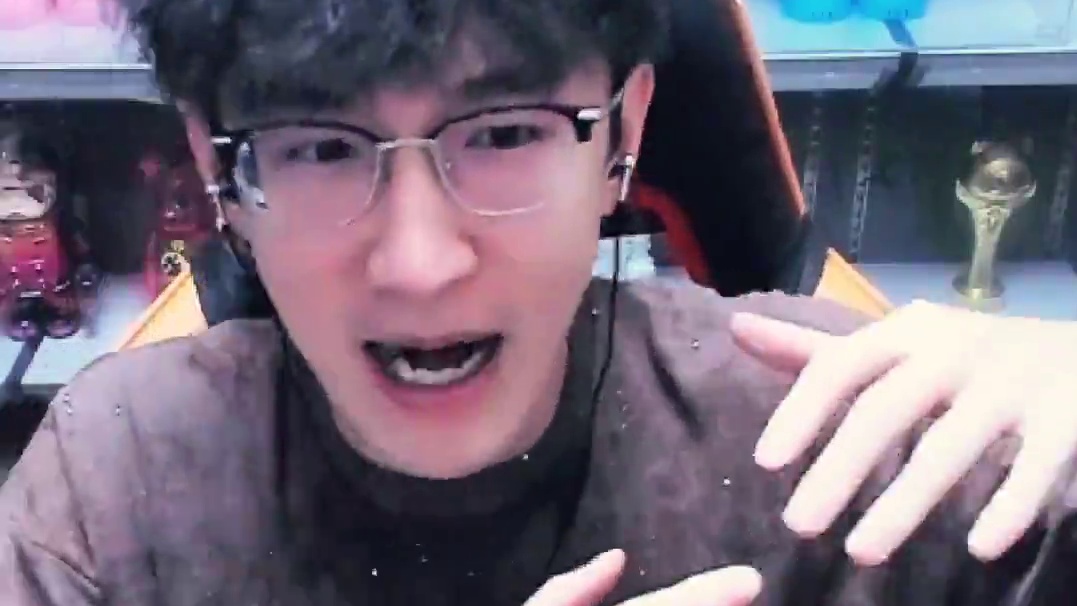 一觉醒来后，我被逆子放过了？ 