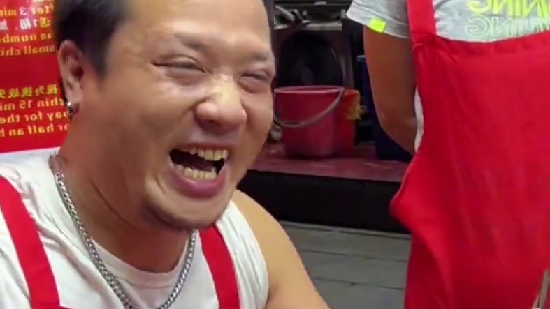 八戒挑战冰火两重天！狂赚阿姨5000块！ #螺蛳粉