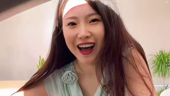 金牌销售治愈式微笑 年底最后一次大型国际车展，11月8-11日，相约红岛国际会展中心#大长腿美女 #