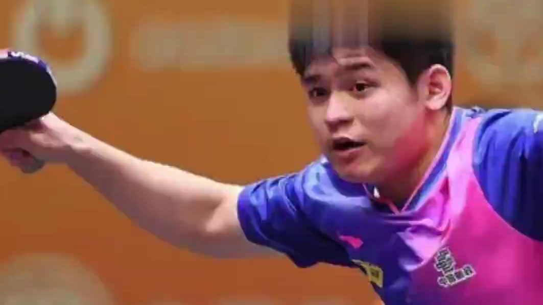 【】10月12日，亚锦赛男单1/8决赛，林诗栋3-2林钟勋，晋级8强！