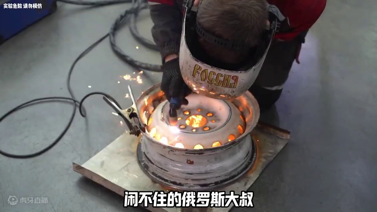 车轮轴心发生偏移会怎样？把偏心轮安装到汽车上，眼见为实！#汽车知识 #趣闻