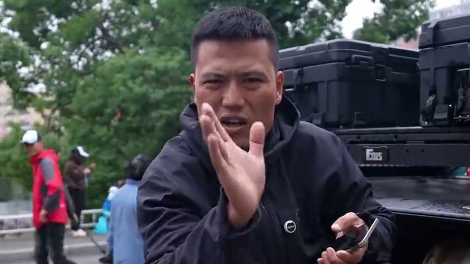 晋级八强赛第一天，天崩开局能否逆袭 